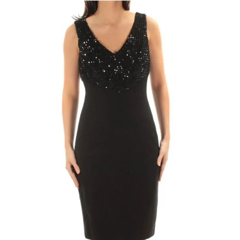 JONES NEW YORK SLEEVELESS DEEP V-NECK WOMEN"S LITTLE BLACK DRESS
